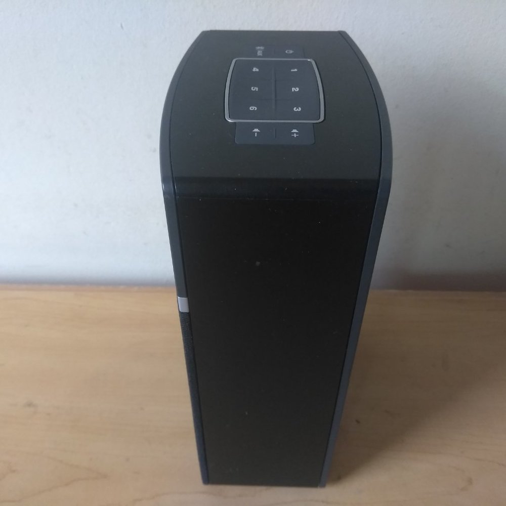 Bose SoundTouch 10 Wireless Music System - Picture 3 of 8